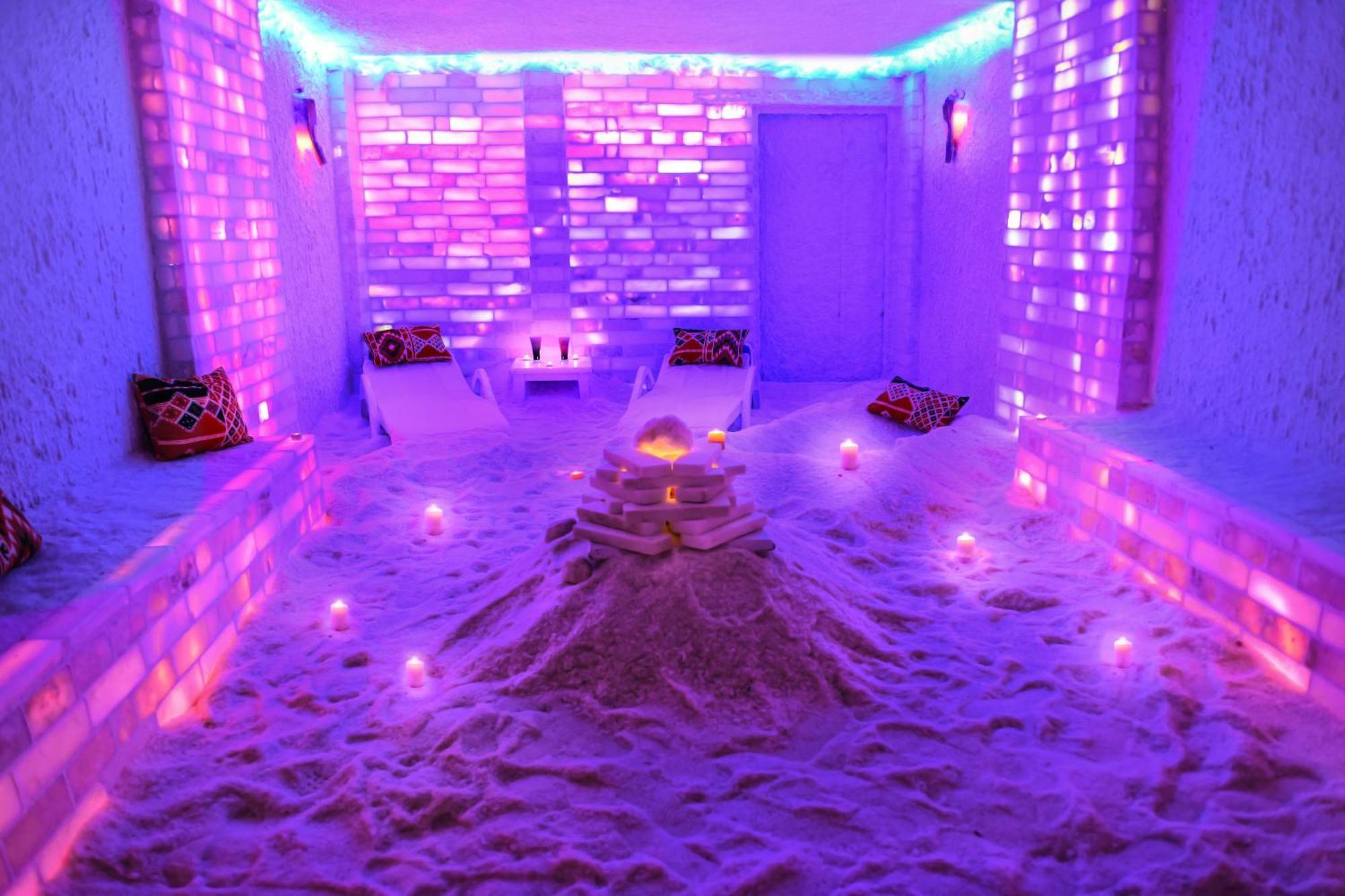 Tolip Hotel Alexandria Eksteriør bilde A salt cave