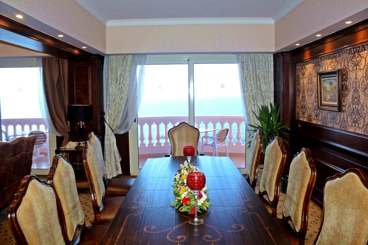 Tolip Hotel Alexandria Eksteriør bilde The dining room of a suite